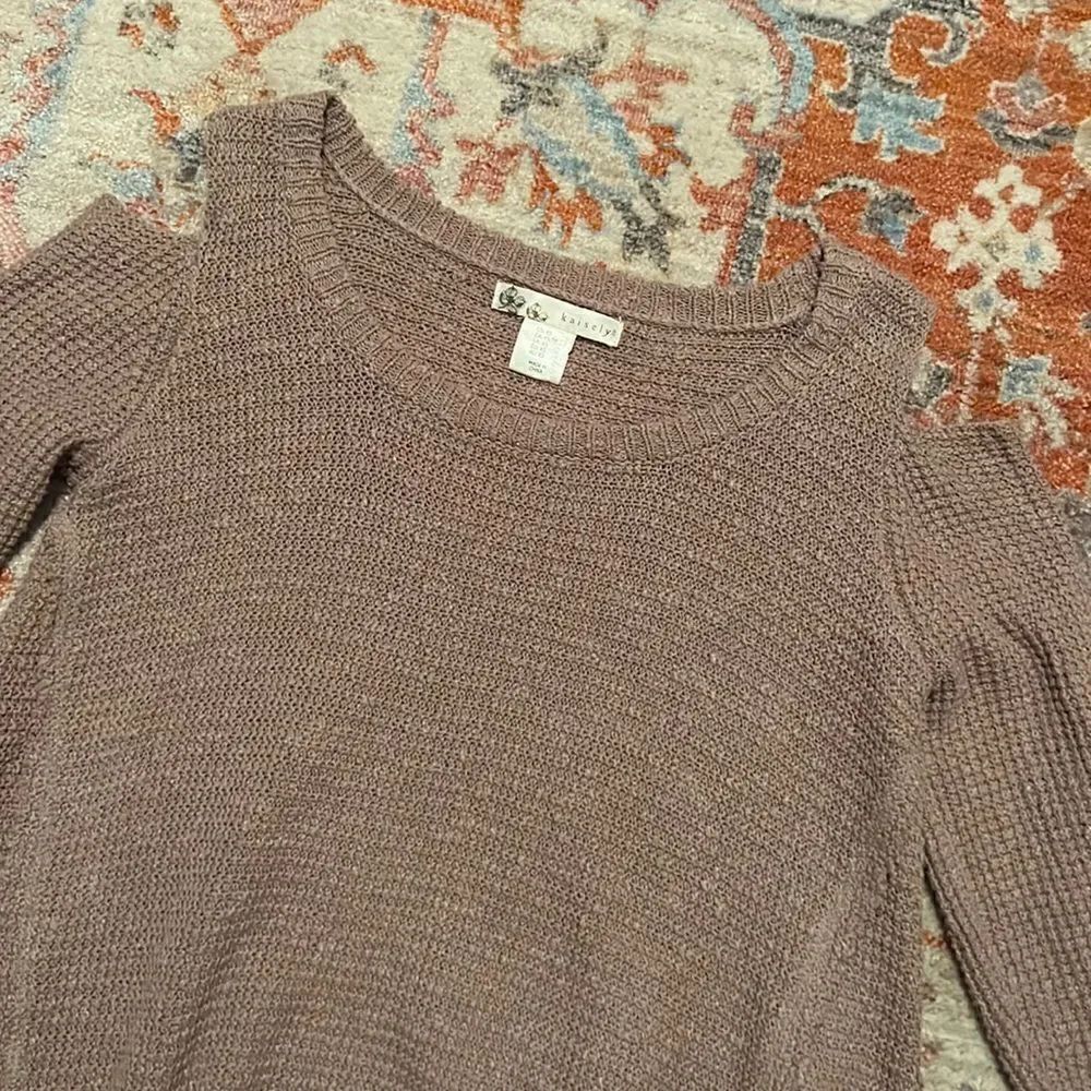 Kaisely Knit open shoulder sweater